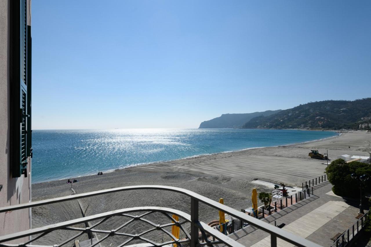 Hotel Miramare Spotorno Dış mekan fotoğraf
