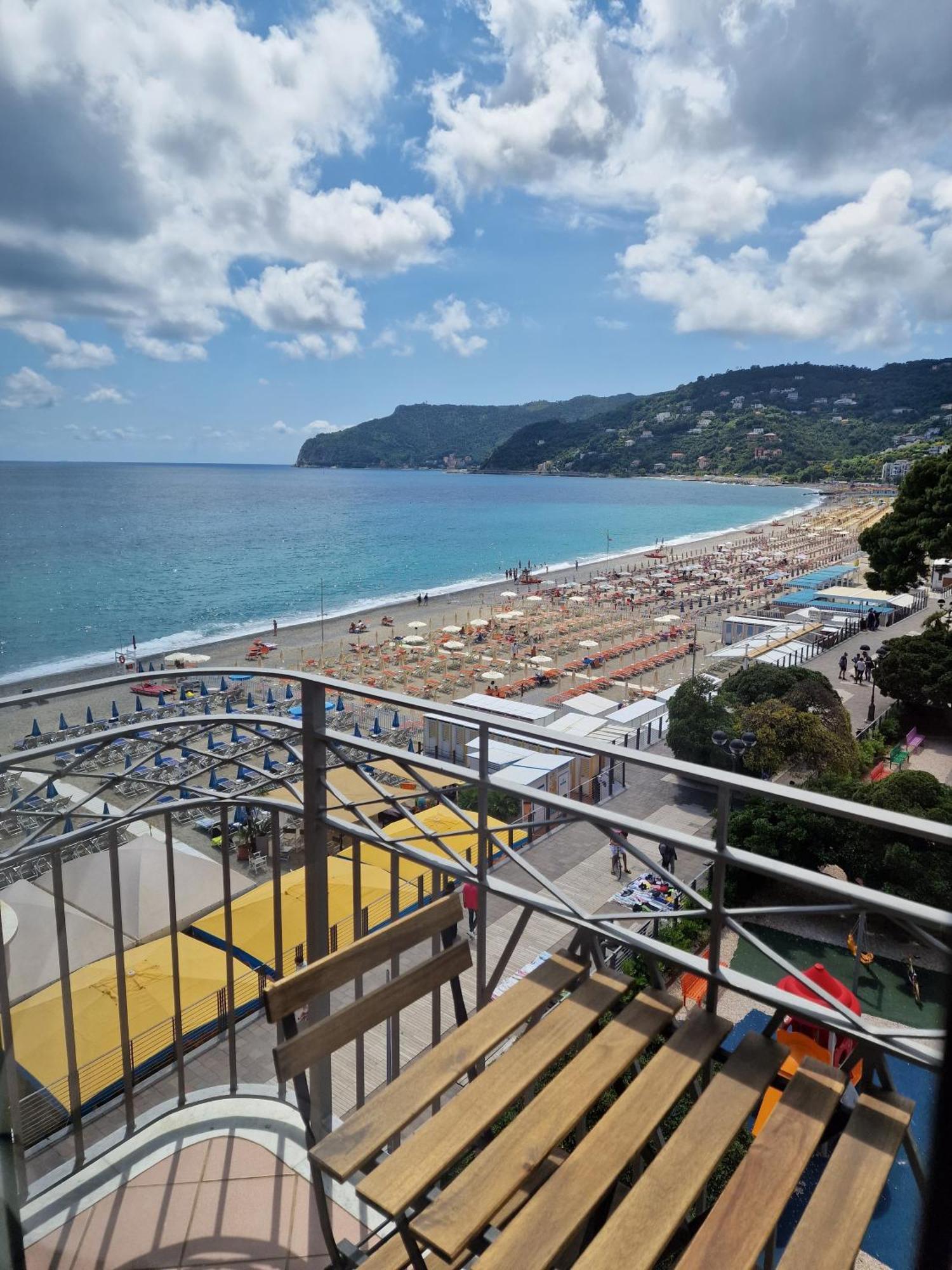 Hotel Miramare Spotorno Dış mekan fotoğraf