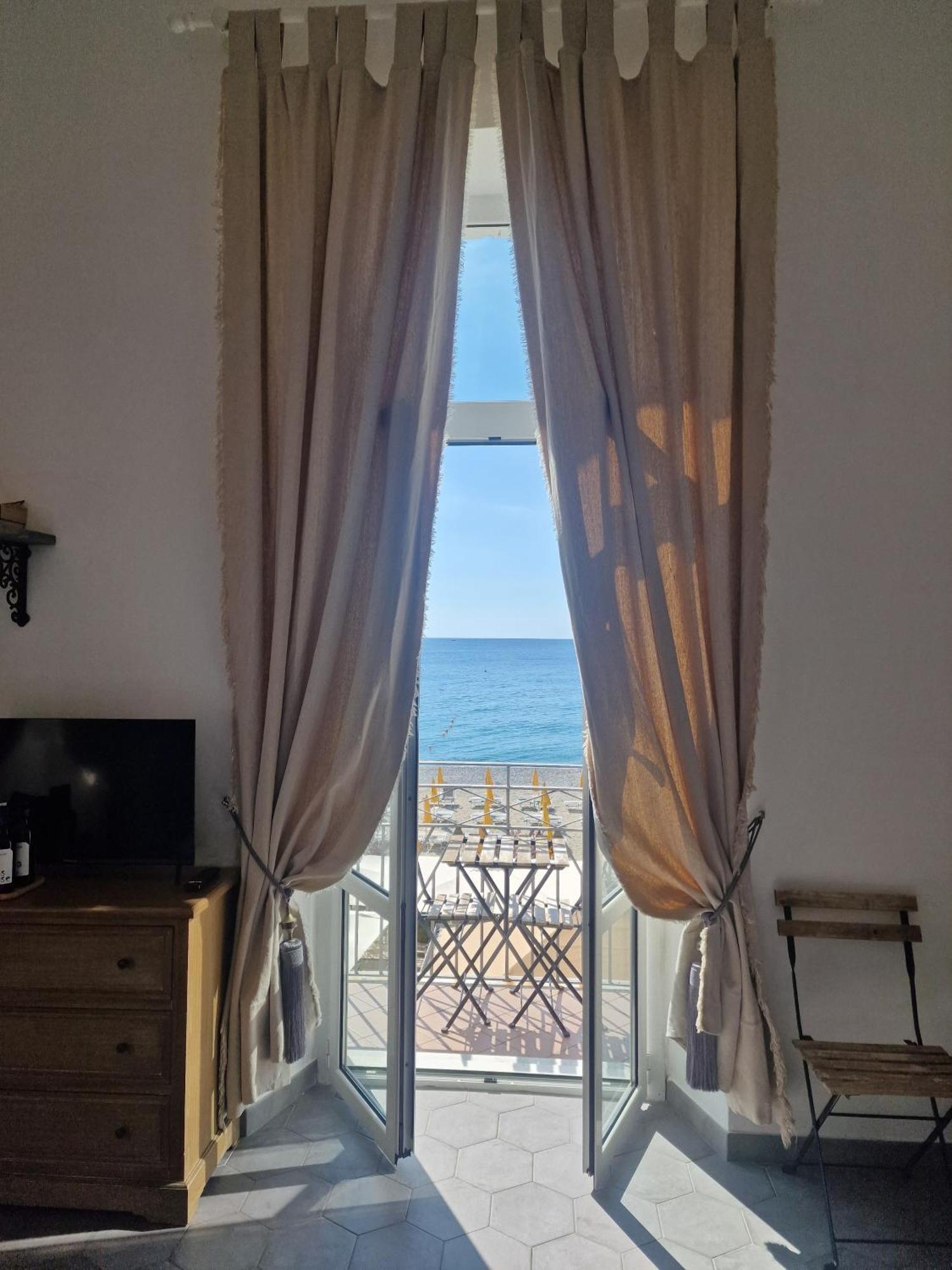 Hotel Miramare Spotorno Dış mekan fotoğraf