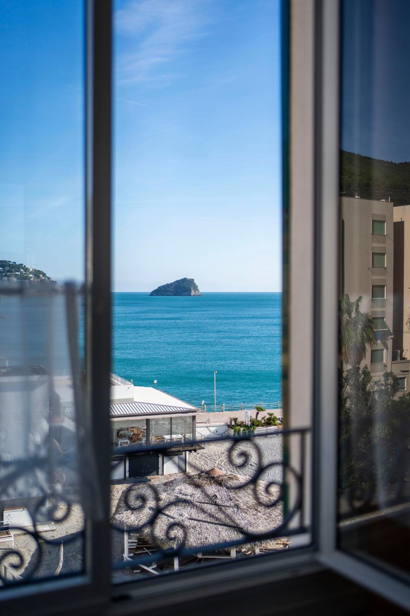 Hotel Miramare Spotorno Dış mekan fotoğraf