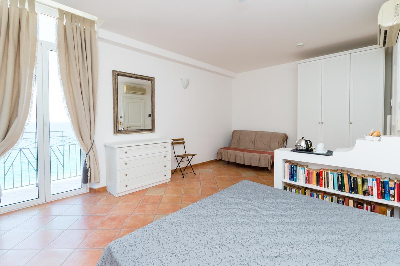 Hotel Miramare Spotorno Dış mekan fotoğraf