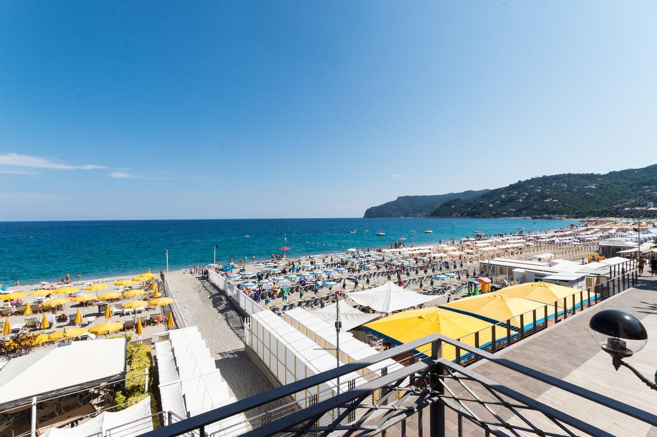 Hotel Miramare Spotorno Dış mekan fotoğraf